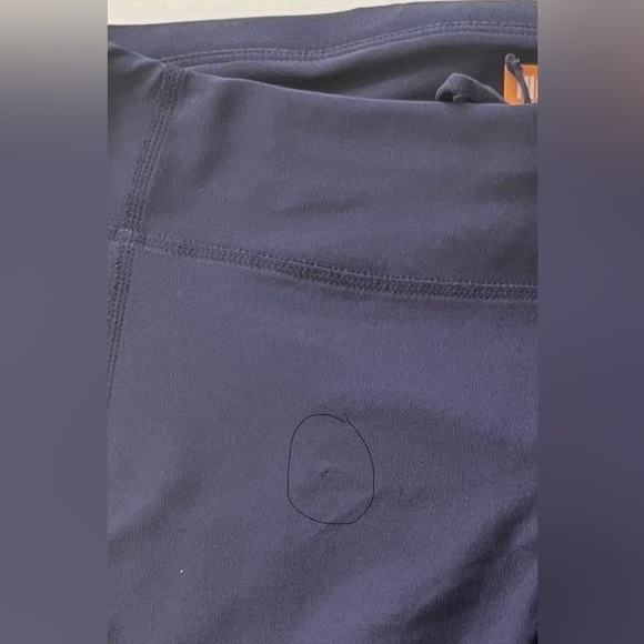 Lucy Tech Athletic Capris Navy Purple Size Medium - Picture 10 of 10